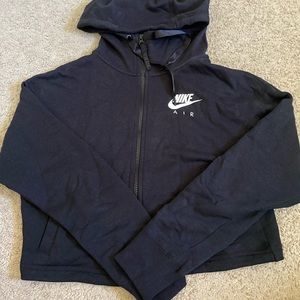 Cropped Nike jacket